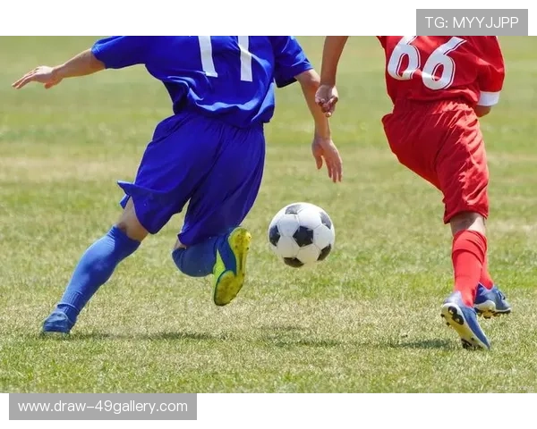 足球球星脚的大小揭秘 足够大才能踢出精彩比赛吗